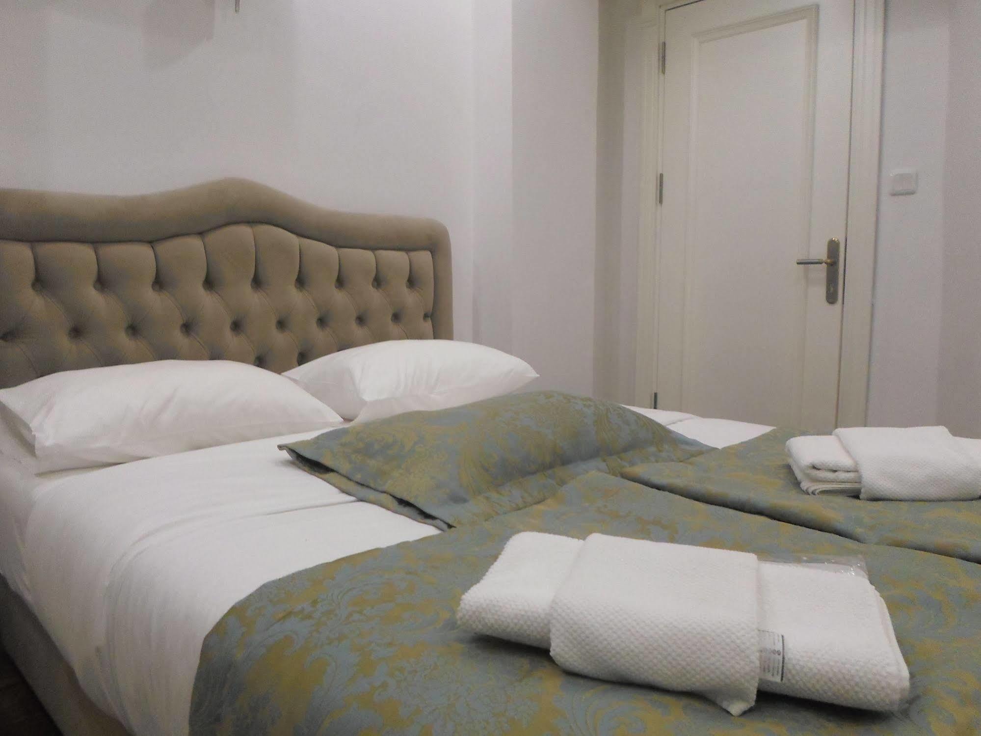 La Petite Maison Hotel Istanbul Ngoại thất bức ảnh