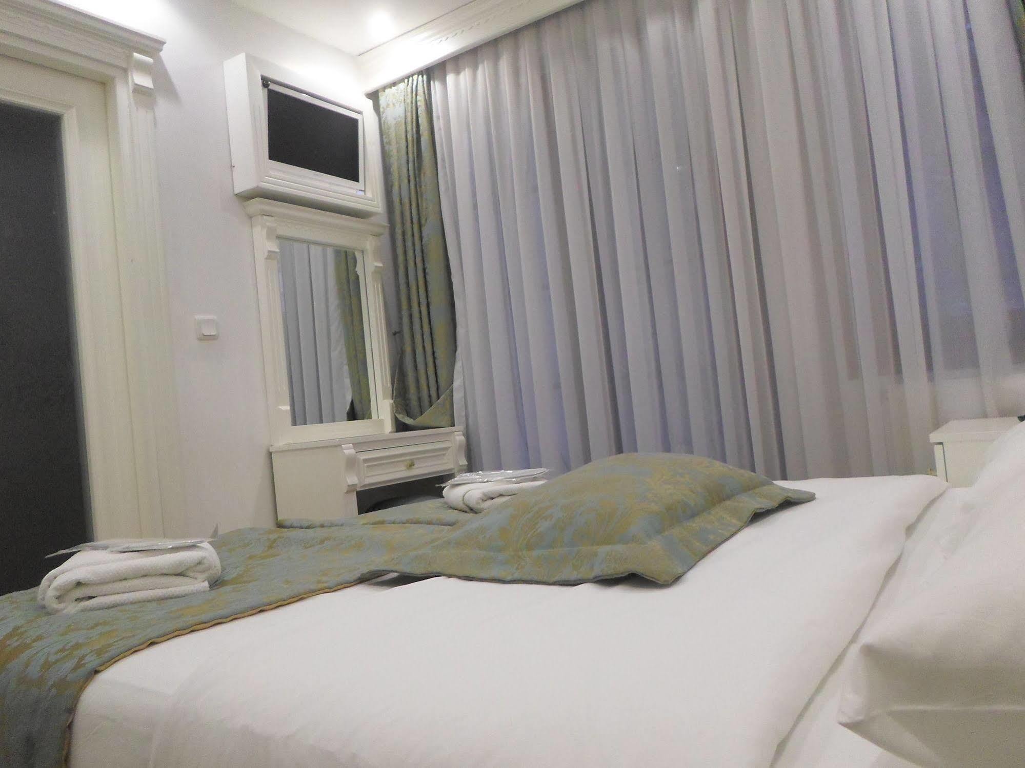 La Petite Maison Hotel Istanbul Ngoại thất bức ảnh